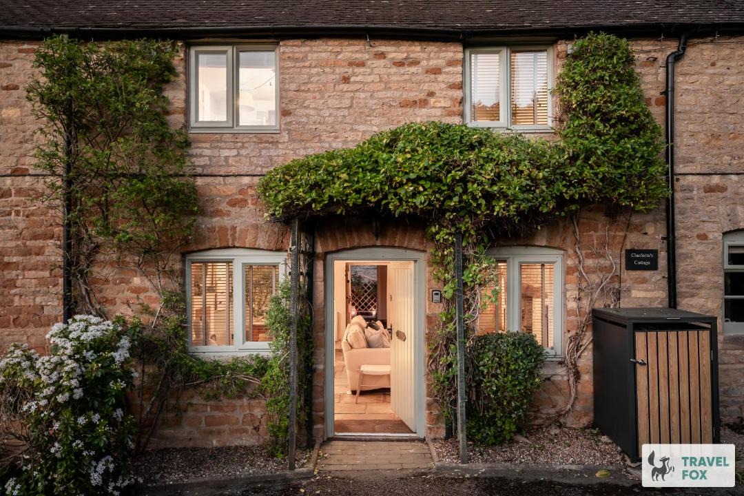 Photo of Others in Upper Oddington