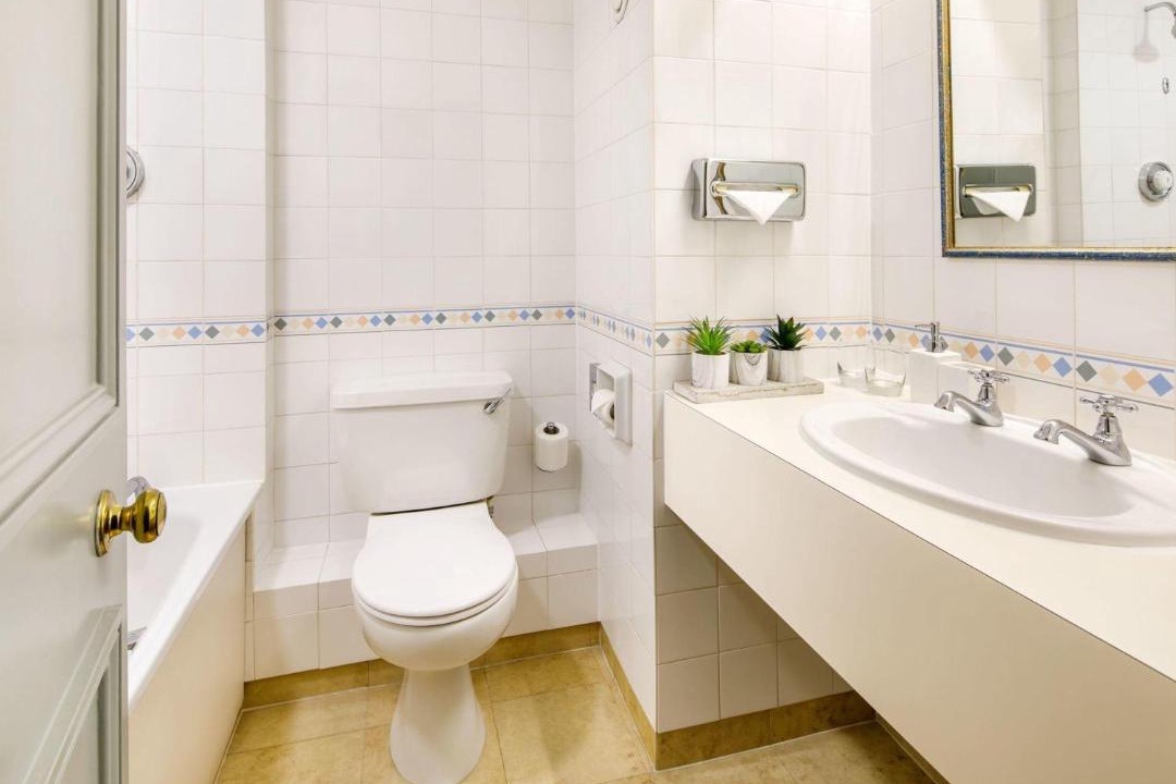 Photo of Bathroom in Little Stoke