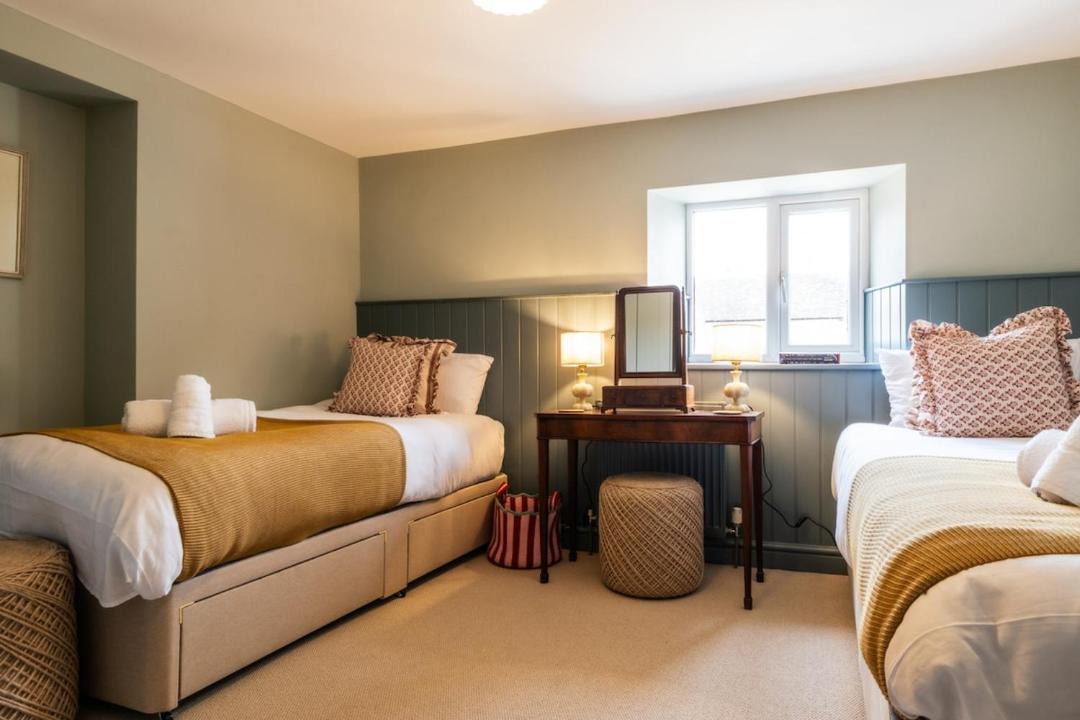 Photo of Bedroom in Bourton
