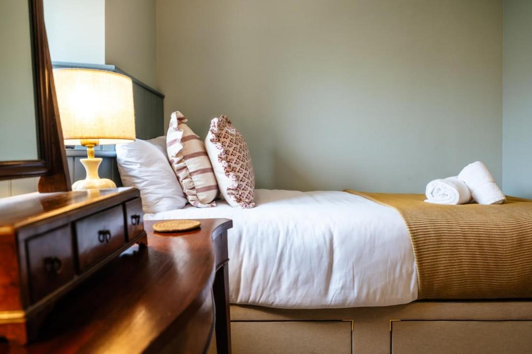 Photo of Bedroom in Bourton