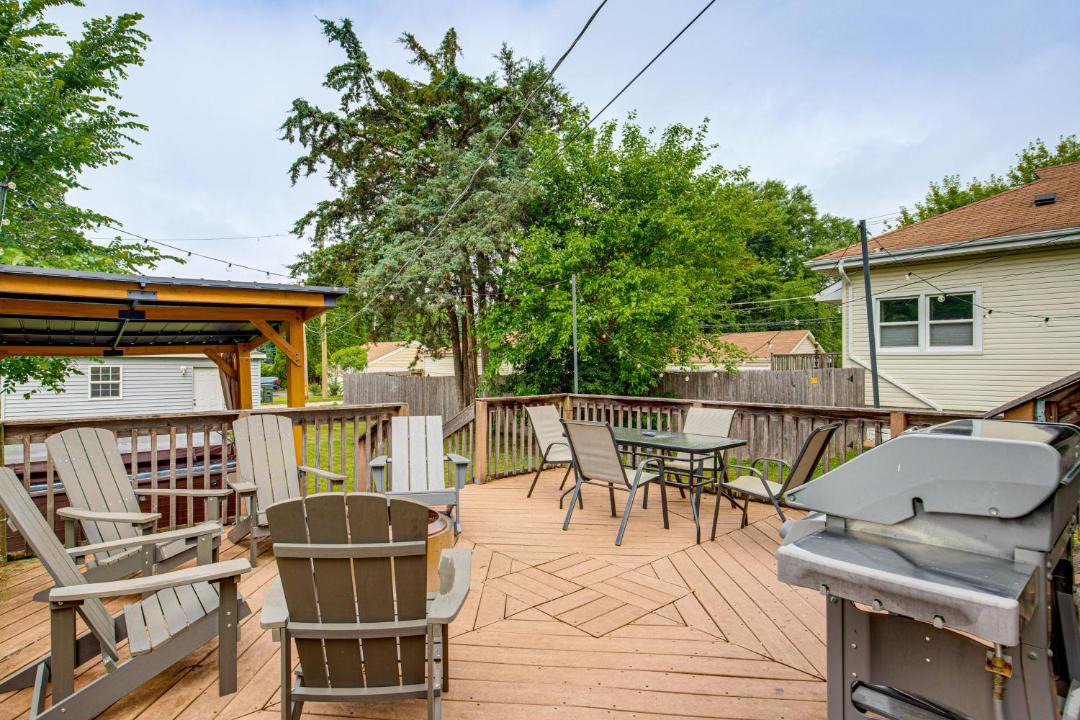 Photo of Patio Balcony in Westmont