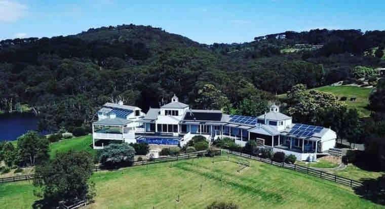 Photo of Others in Red Hill