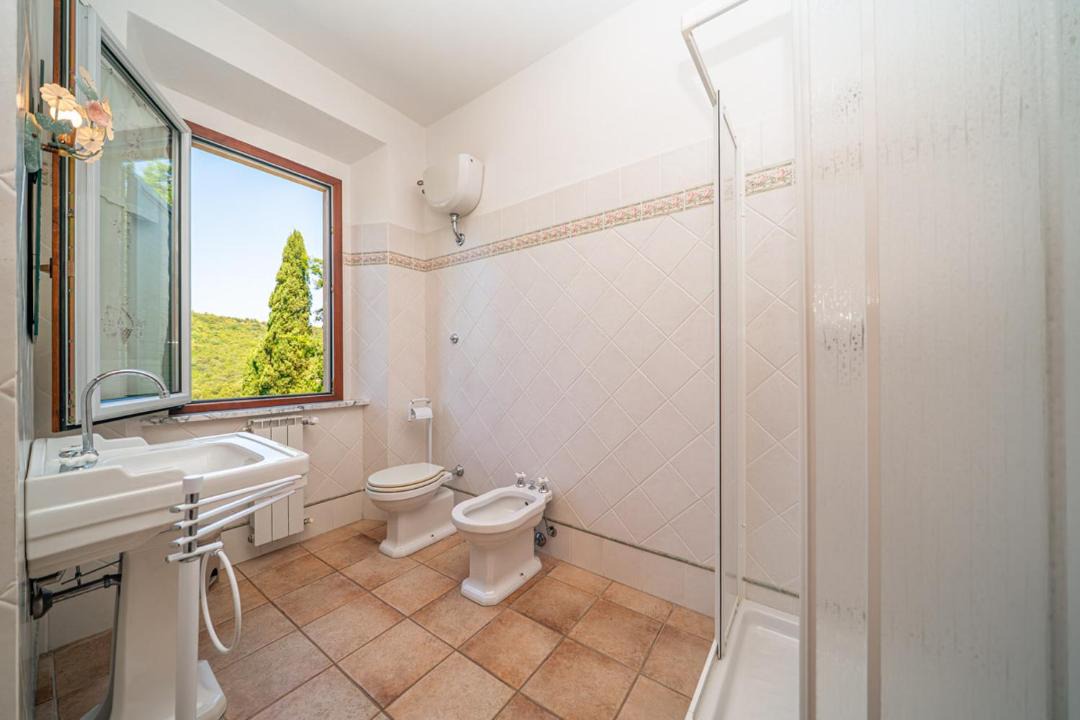 Photo of Bathroom in Pomarance