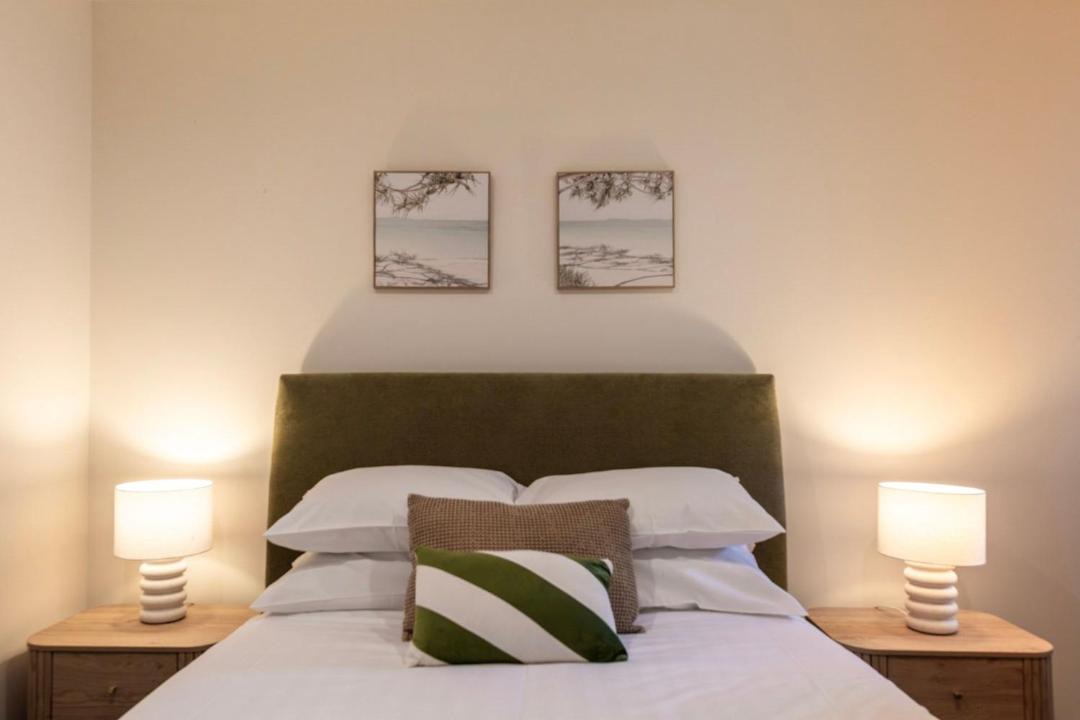 Photo of Bedroom in Bentleigh