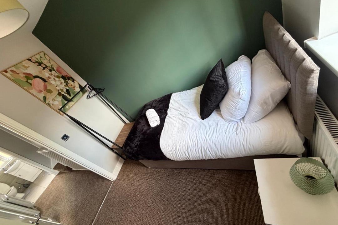 Photo of Bedroom in Cradley