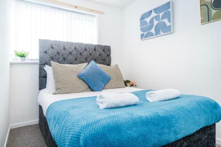 Photo of Bedroom in Oldbury