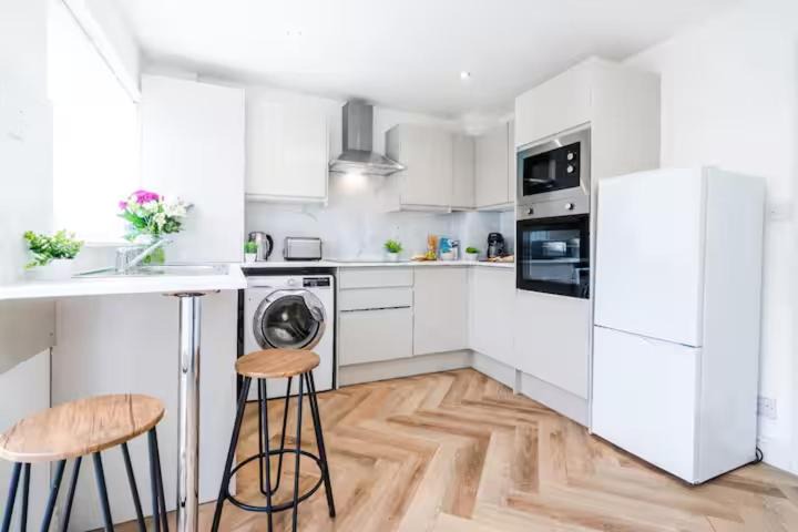 Photo of Kitchen in Oldbury