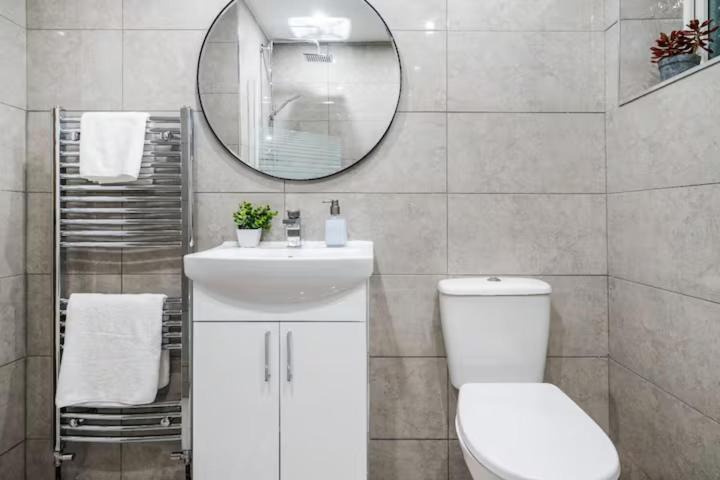 Photo of Bathroom in Oldbury
