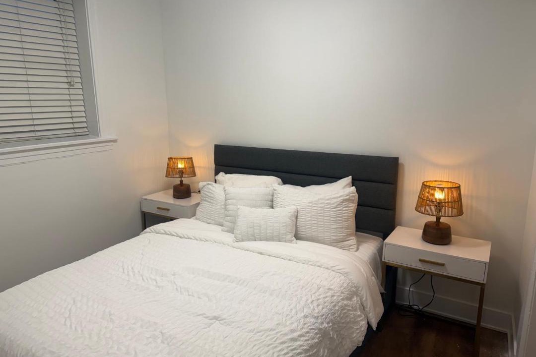 Photo of Bedroom in North Center