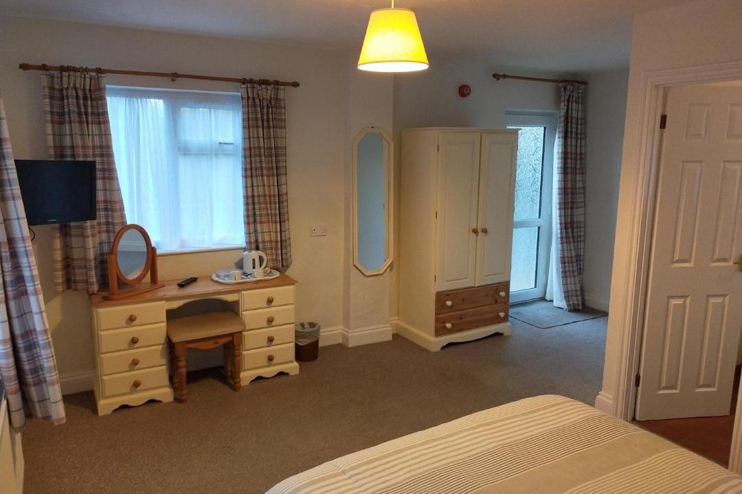 Photo of Bedroom in Earls Croome