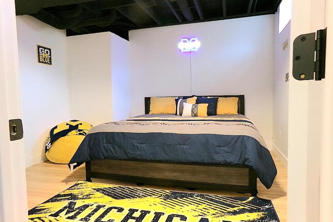 Photo of Bedroom in Caseville