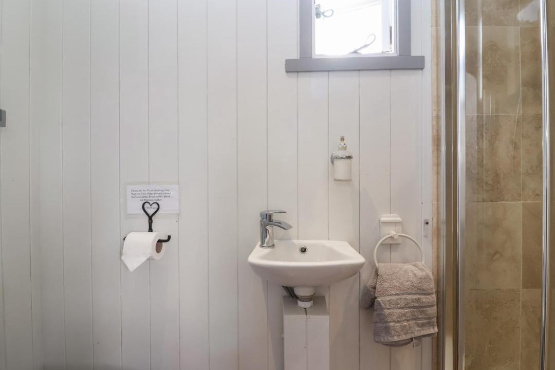 Photo of Bathroom in Nettleton