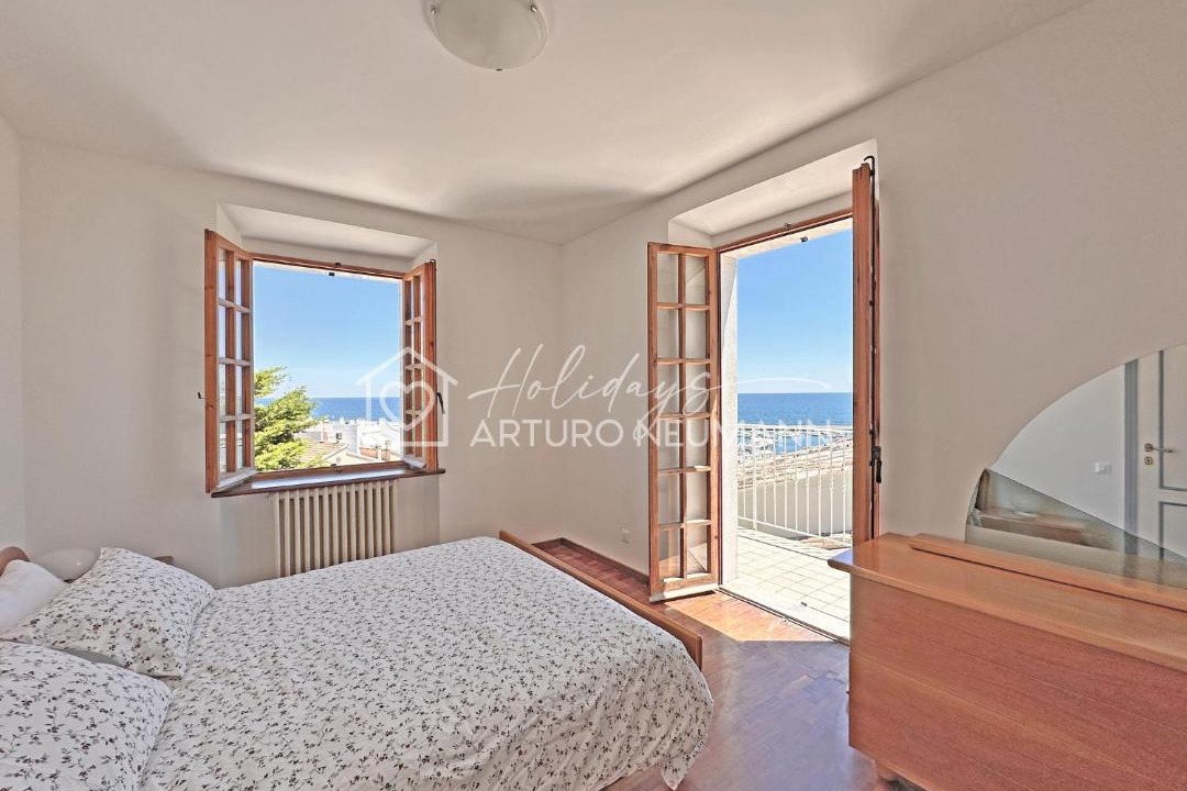 Photo of Bedroom in Numana