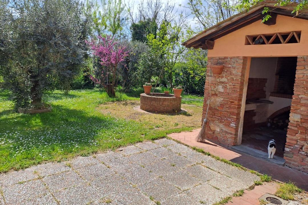 Photo of Others in Pontedera