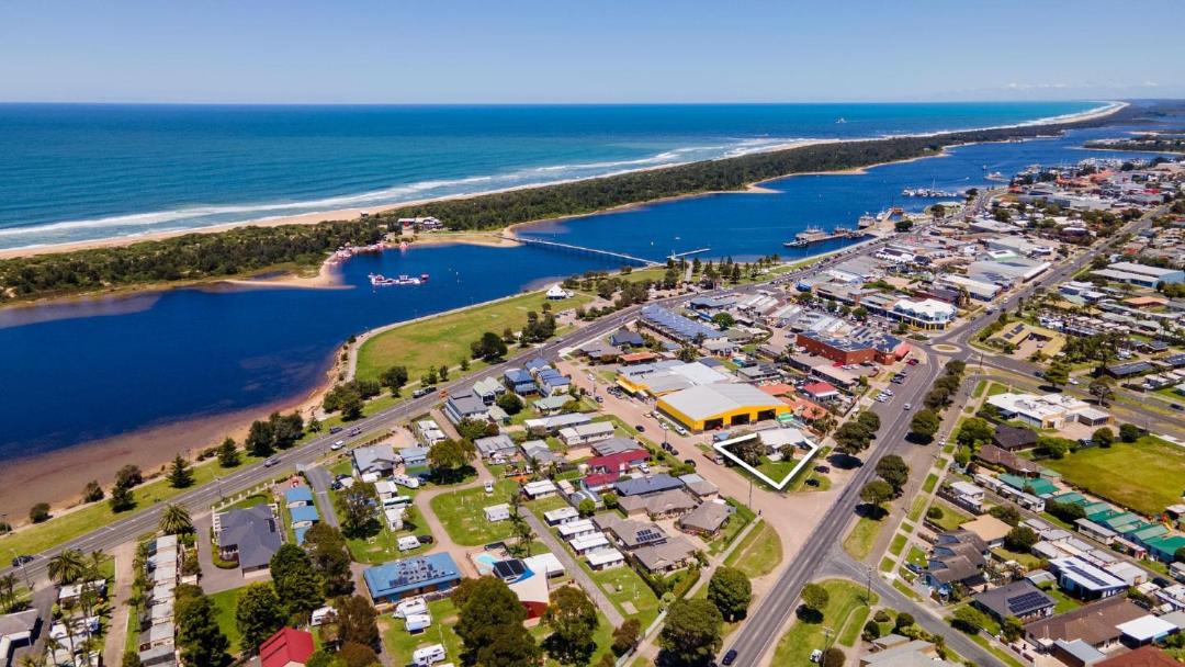 Photo of Others in Lakes Entrance