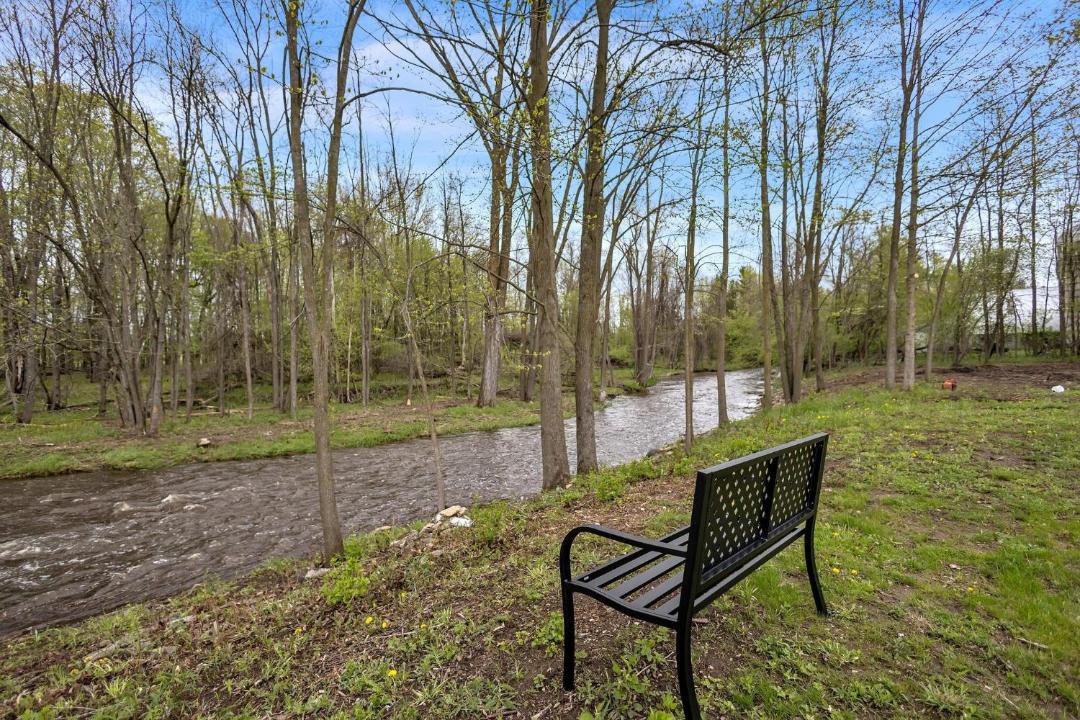 Photo of Others in Little Suamico
