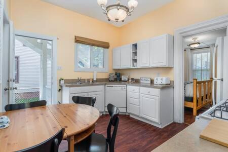 Photo of Kitchen in Michigan City