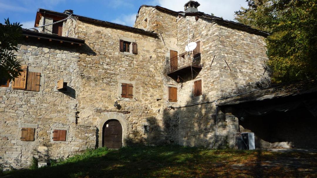 Photo of Buildings in Riolunato