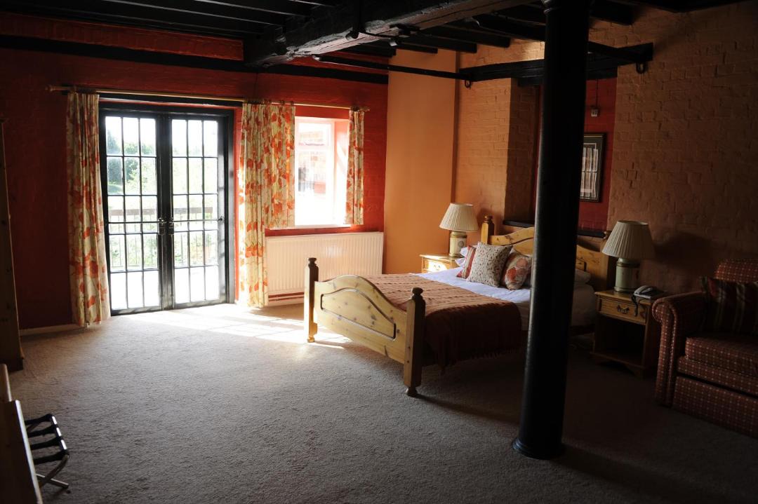Photo of Bedroom in Alcester
