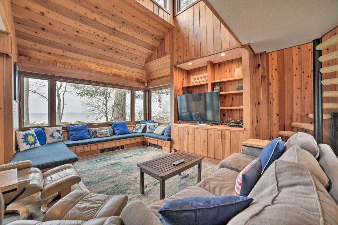 Photo of Others in Lake Leelanau