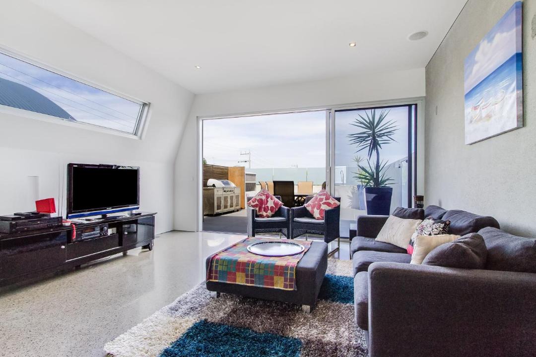 Photo of Livingroom in Safety Beach