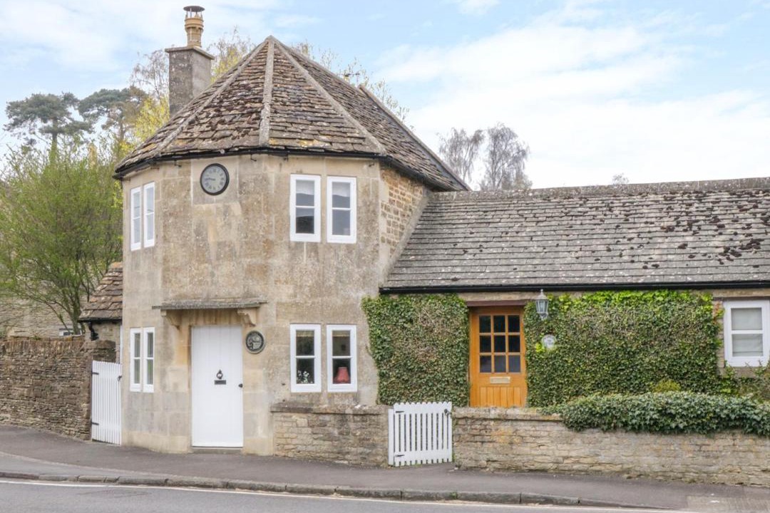 Photo of Buildings in Acton Turville