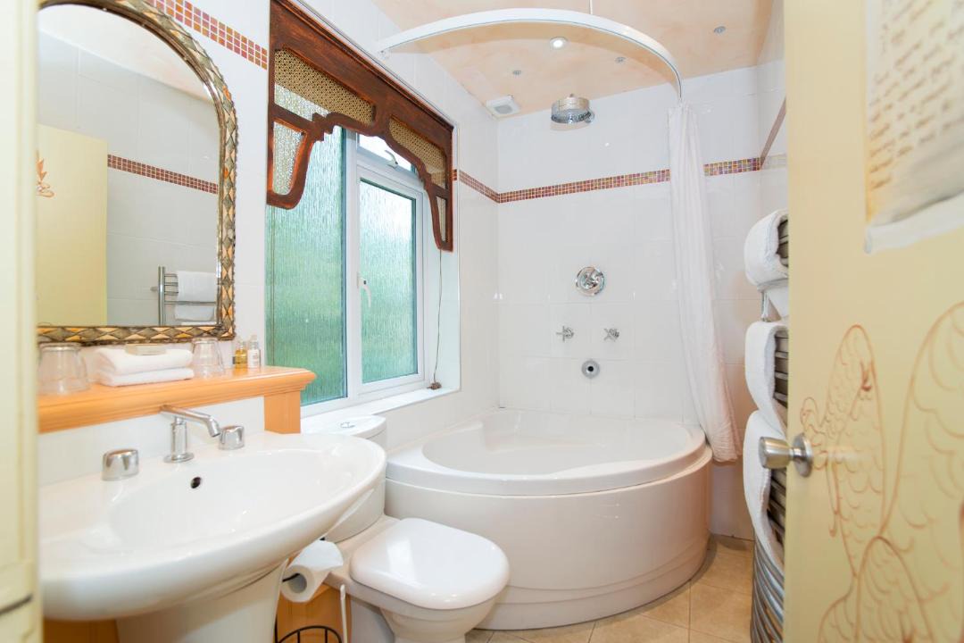 Photo of Bathroom in Chipping Campden