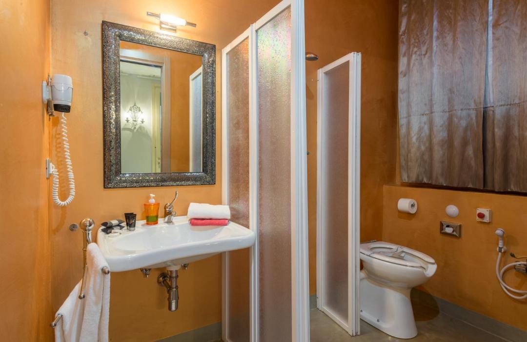 Photo of Bathroom in Monsummano Terme