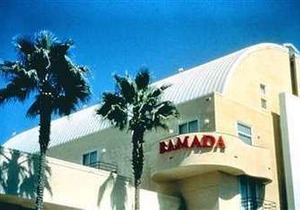 Ramada Plaza by Wyndham West Hollywood Hotel & Suites