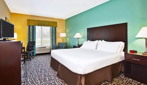 Standard Room, 1 King Bed, Accessible (Mobility, Roll-In Shower)