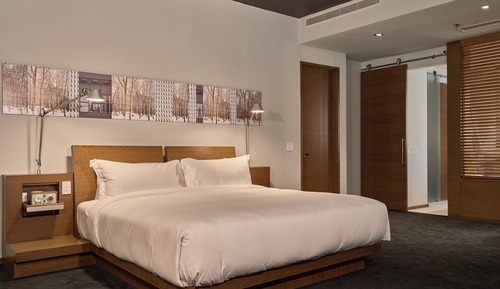 Signature Room, 1 King Bed