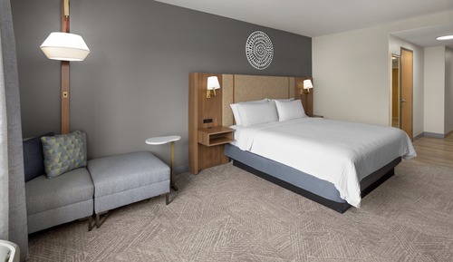 Standard Room, 1 King Bed
