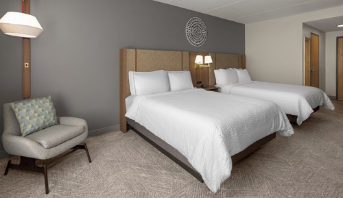 Standard Room, 2 Queen Beds (Walk-In Shower)
