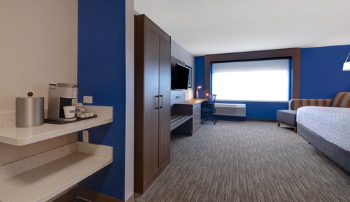 Standard Room, 1 King Bed (Leisure)