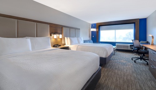 Suite, 2 Queen Beds, Accessible (Communication)