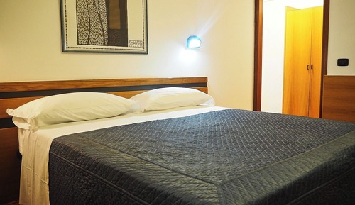 Basic Double or Twin Room, Courtyard View