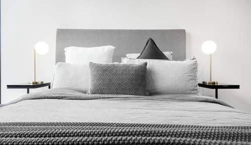 Deluxe Apartment, 1 Queen Bed, City View