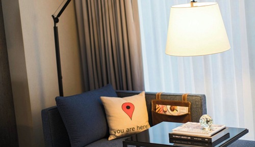 Room, 1 King Bed, River View, Corner (Corner)