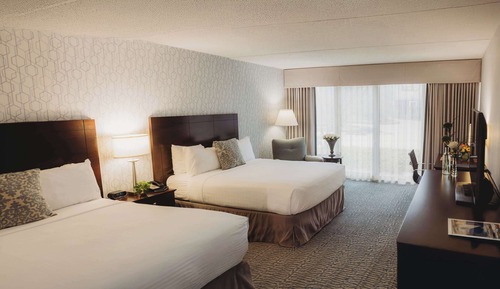 Room, 2 Queen Beds, Mobility Accessible