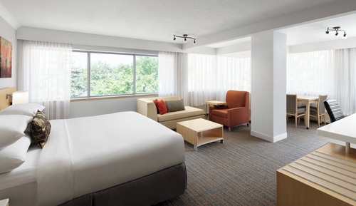 Suite, 1 Bedroom, Corner