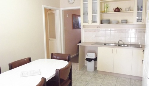 Deluxe 3 Bedroom Unit 8