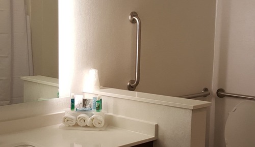 Standard Room, 1 King Bed, Accessible Bathtub (Communications, Mobility)