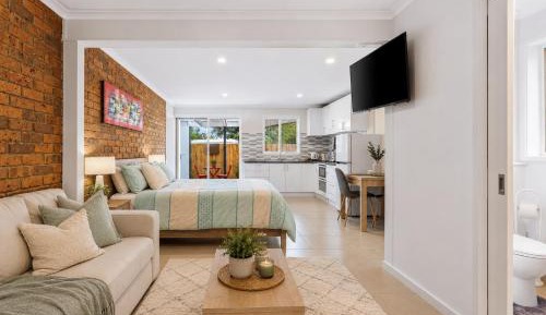 One-Bedroom House