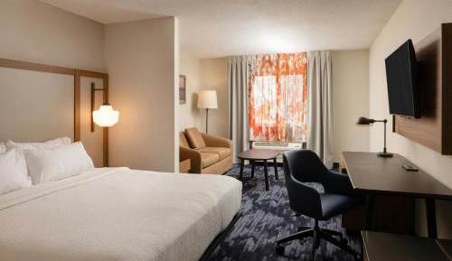 King Suite with Sofa Bed