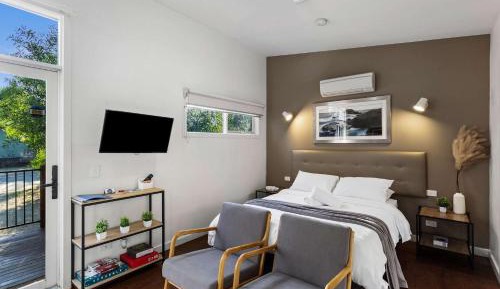 One-Bedroom Villa