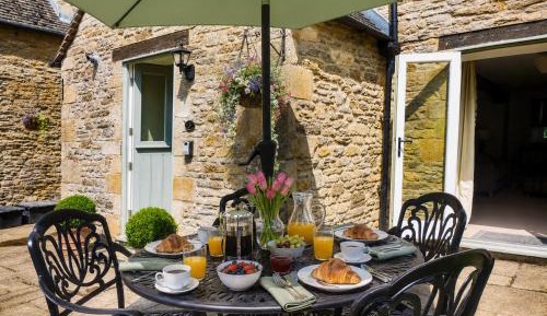 Three-Bedroom Cottage