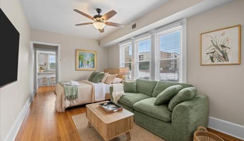 One-Bedroom Apartment