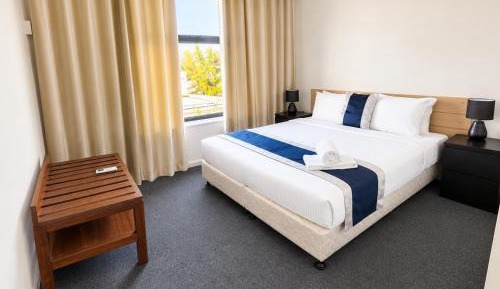 Two-Bedroom Apartment - Gipps