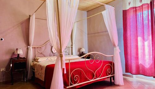 Superior Apartment with Air Conditioning, Garden and Barbecue