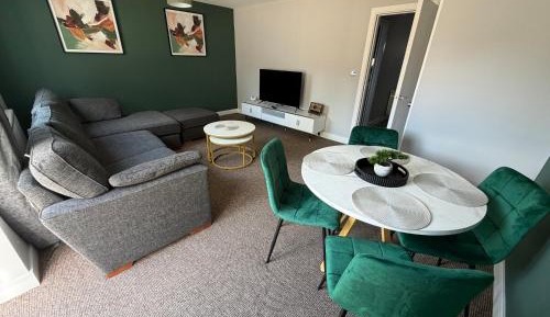 Four-Bedroom Apartment